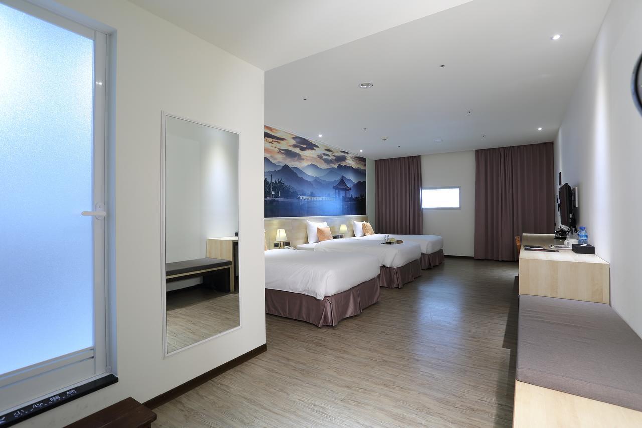 Mingli Hotel Гаосюн Екстер'єр фото