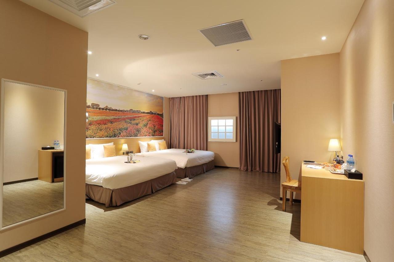 Mingli Hotel Гаосюн Екстер'єр фото